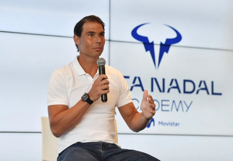 Rafael Nadal anuncia desistência de Roland Garros por lesão