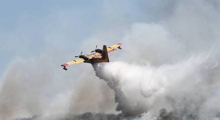 Grécia: bombeiros garantem que maior parte dos incêndios está sob controle